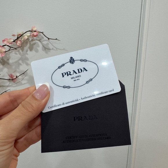 Prada Re-edition 2005 Nylon Bag NUDE - Picture 16 of 16